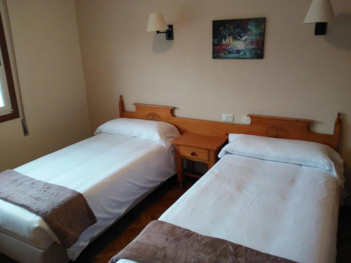 Albergue Hostal Sao Telmo Туй Экстерьер фото
