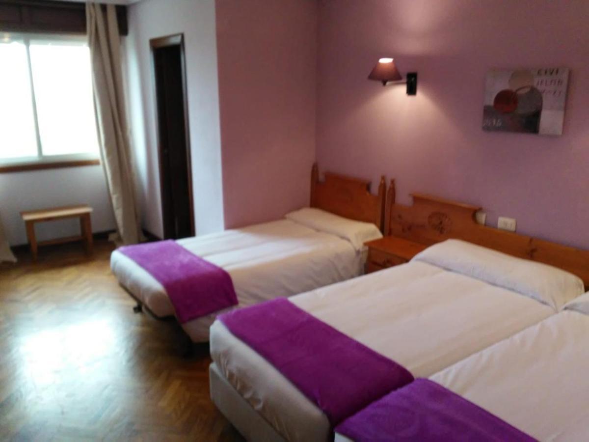 Albergue Hostal Sao Telmo Туй Экстерьер фото
