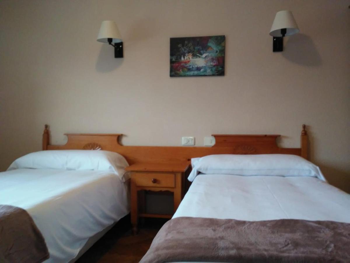 Albergue Hostal Sao Telmo Туй Экстерьер фото